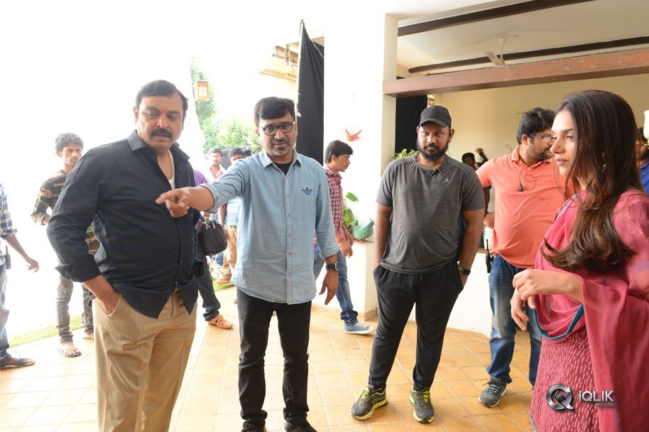 Sammohanam-Movie-1st-Song-Working-Stills